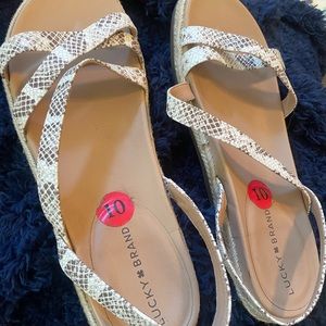 Lucky brand sandals-new!